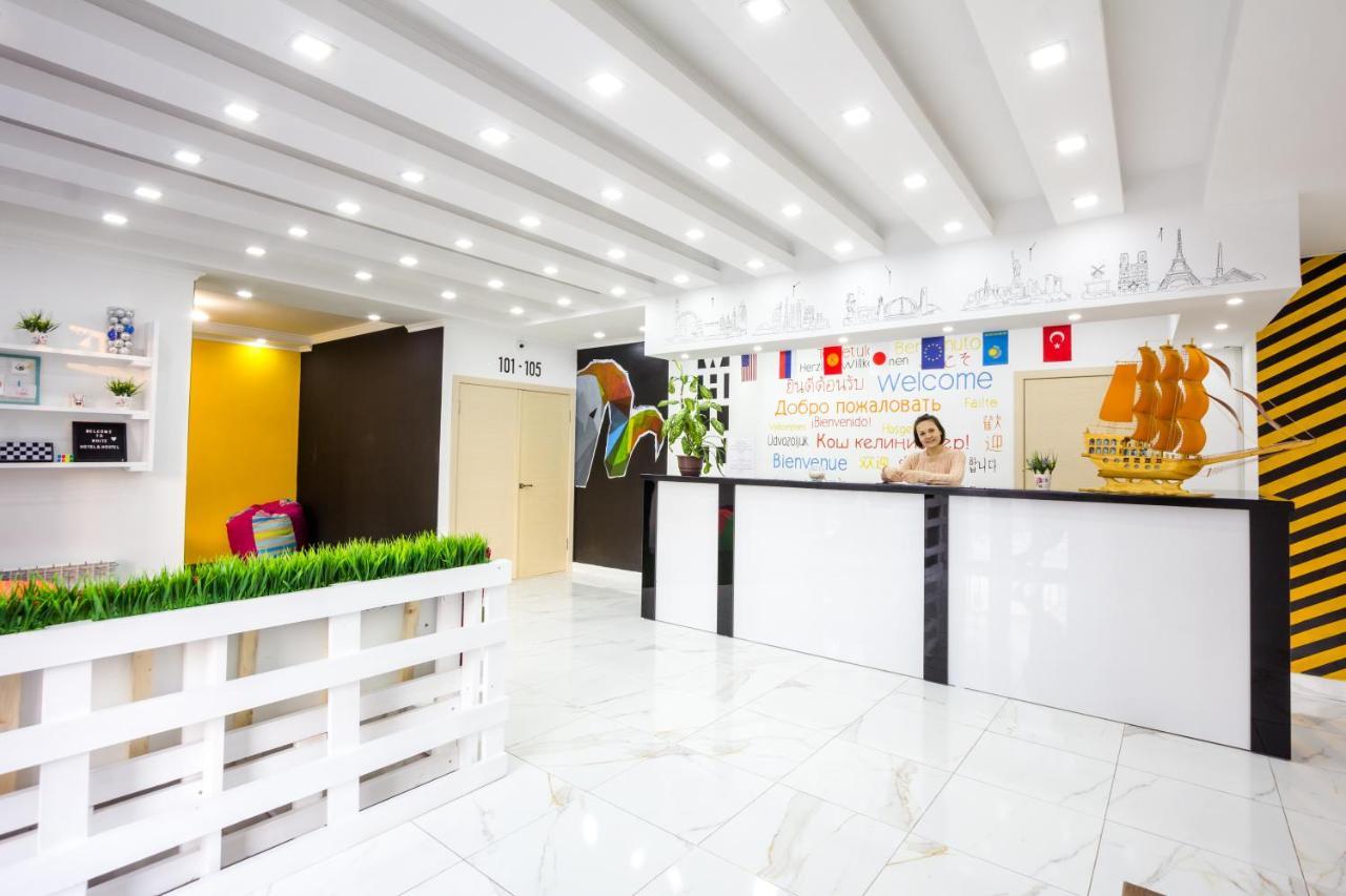 White Hotel & Hostel Бішкек Екстер'єр фото